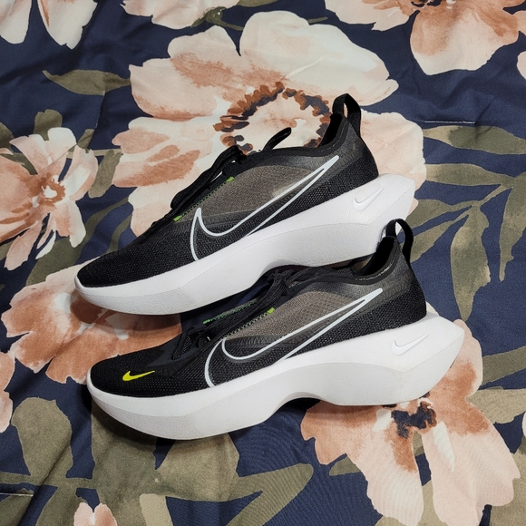 Nike Shoes - Nike Womens Vista Lite Running Shoes